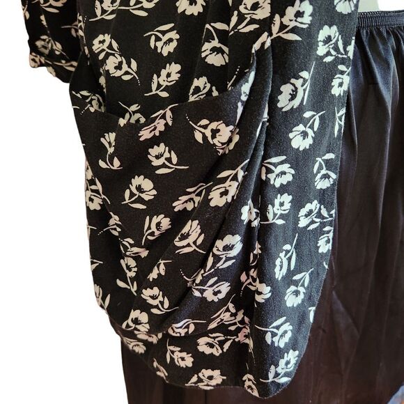 Forever 21 Women's Size Medium Black & White Open Front Cardigan Blouse - Picture 6 of 12